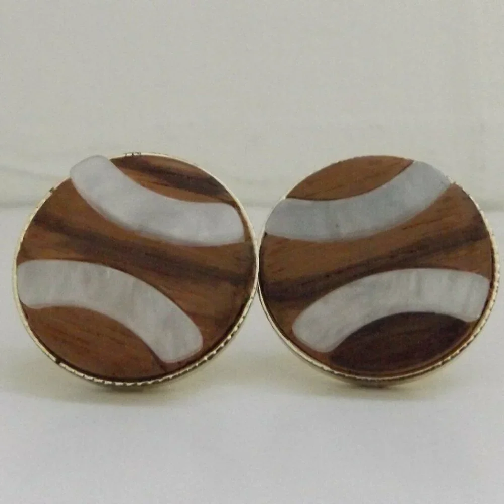 Vintage Brown White Wood with Resin Statement Basketball Cufflinks